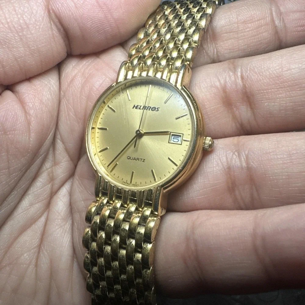 Works VTG Womens Helbros Gold Tone Quartz Big Dial 32mm Japan Running Fit 6.25in